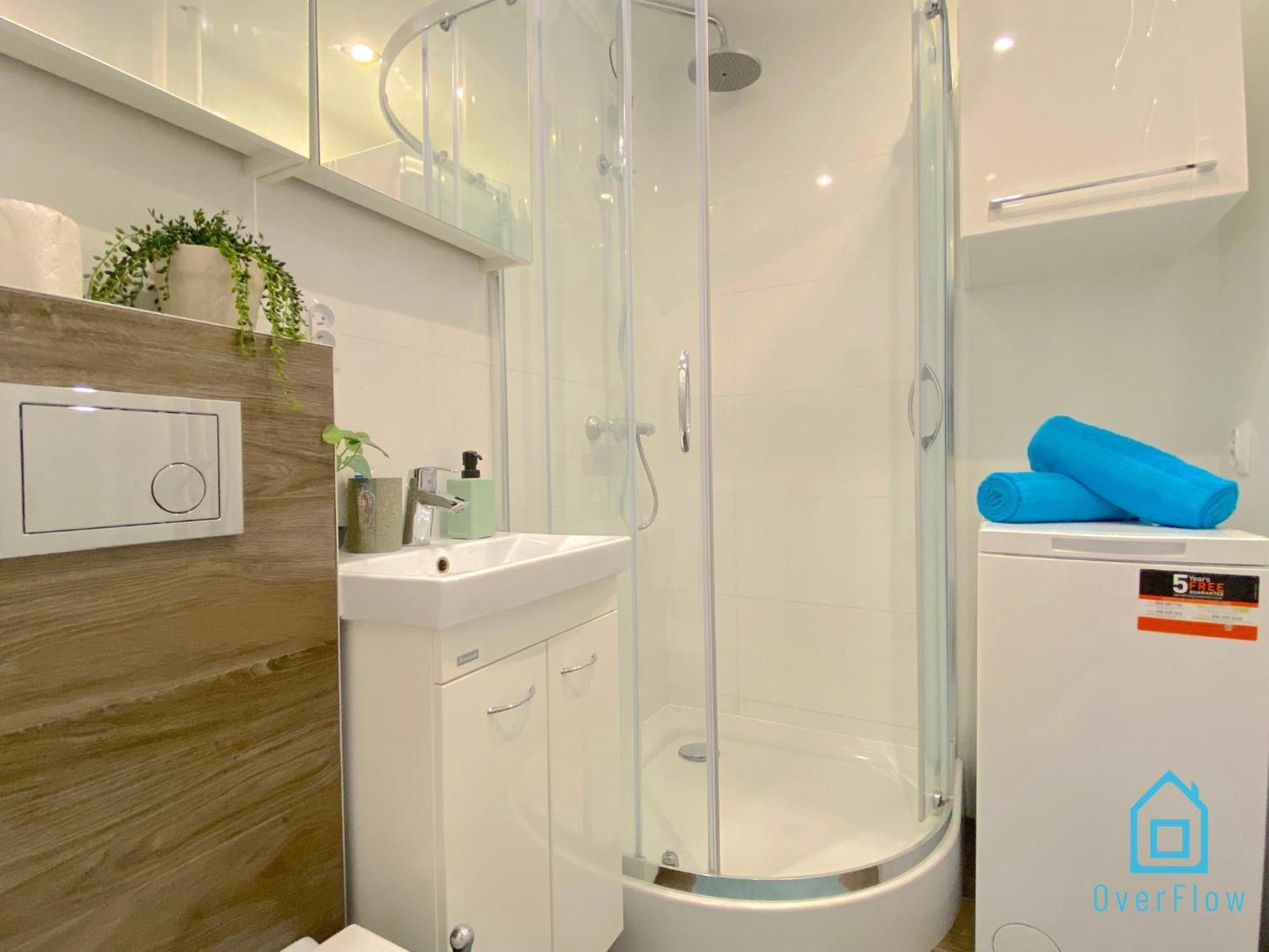 Wave Apartment With Amazing View- 2 Km To Baltic Sea Gdansk Ngoại thất bức ảnh